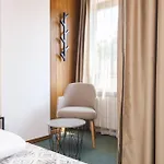 Hotel Spa&sauna Included Razlog