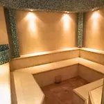 Spa&sauna Included 2* Razlog