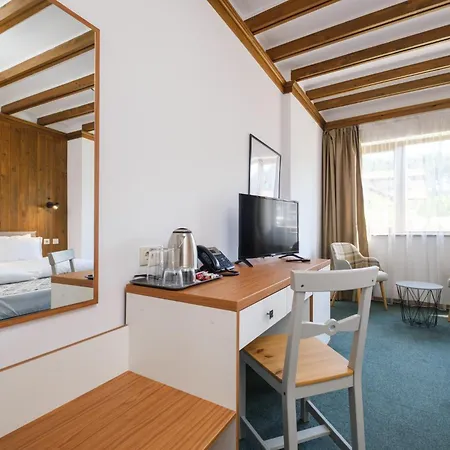 Hotel & Sauna Included Razłog