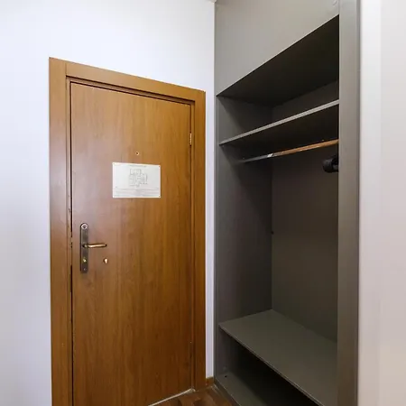 Szálloda Hotel Razlog 2*