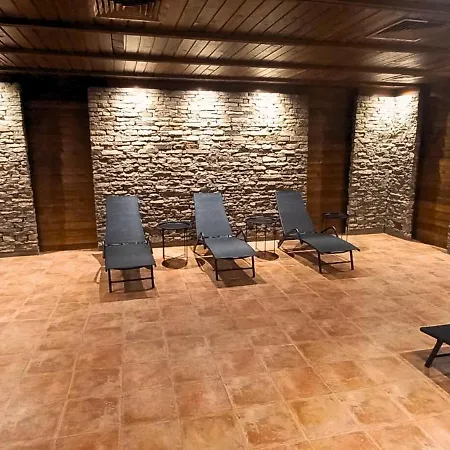 Hotell & Restaurant Included Razlog