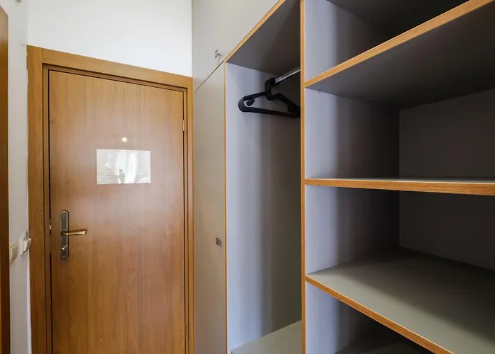 Отель & Restaurant Included Разлог