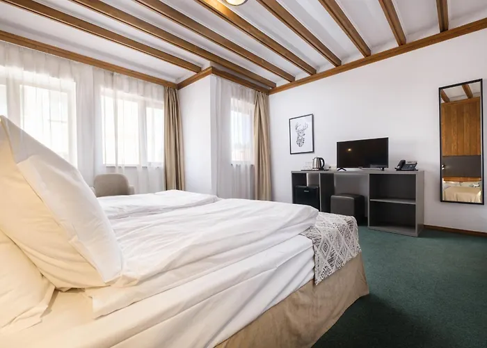 Отель & Restaurant Included