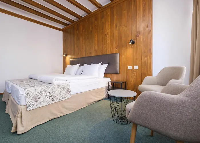 & Restaurant Included Отель 2*