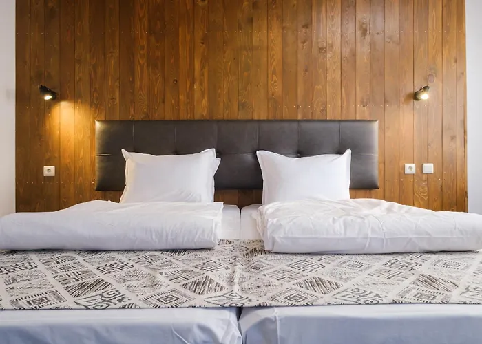 Отель & Restaurant Included 2*