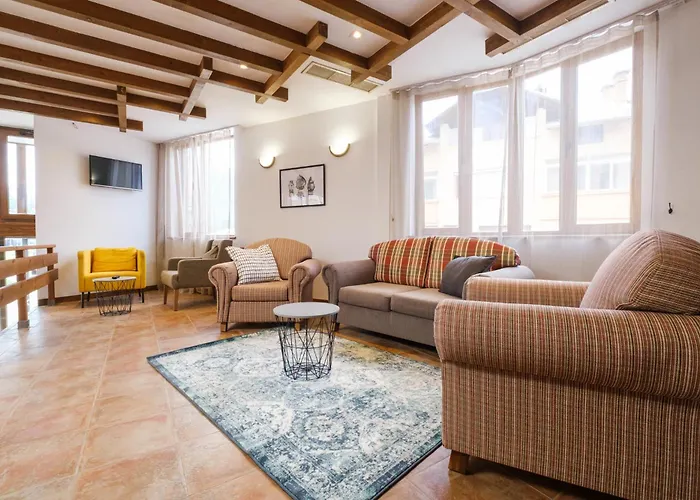 & Restaurant Included 2* Разлог