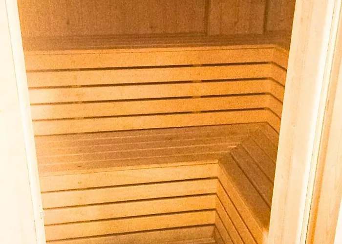 Отель & Restaurant Included Разлог